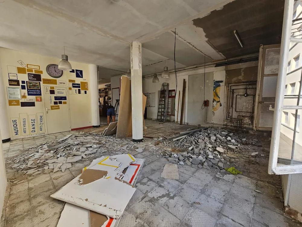 Chantier du hall/cuisine de la Baj'Art