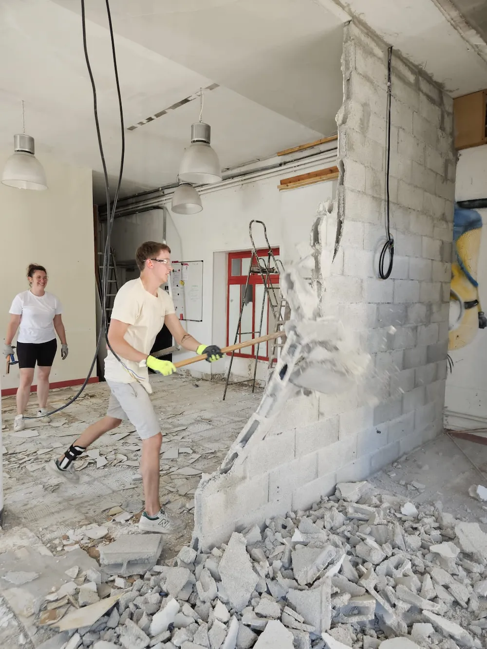 Chantier du hall/cuisine de la Baj'Art